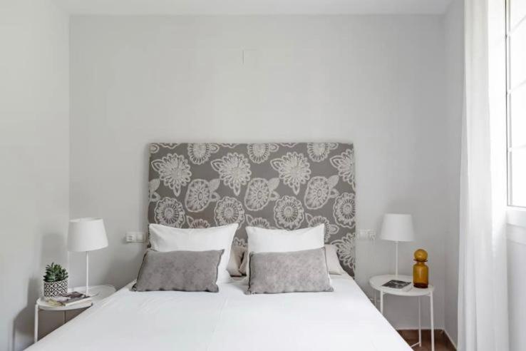 Apartamentos La Llum Alicante Exterior foto